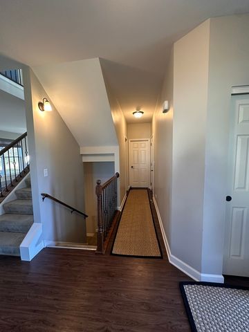 2732 Woodworth Avenue, Woodstock, IL 60098