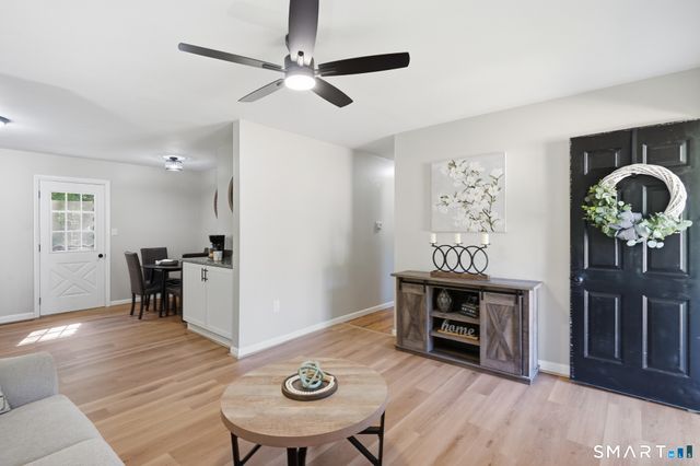 16 Tunnel Hill Court, Lisbon, CT 06351