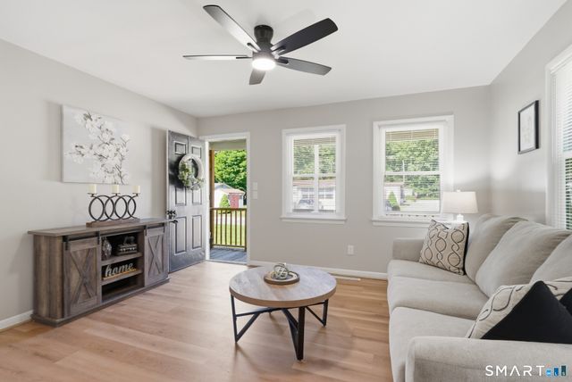 16 Tunnel Hill Court, Lisbon, CT 06351
