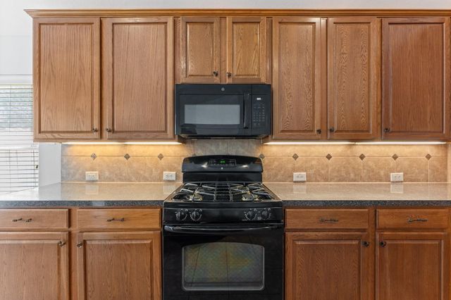 30106 Saw Oaks Drive, Magnolia, TX 77355