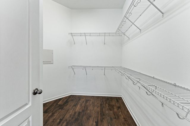 30106 Saw Oaks Drive, Magnolia, TX 77355