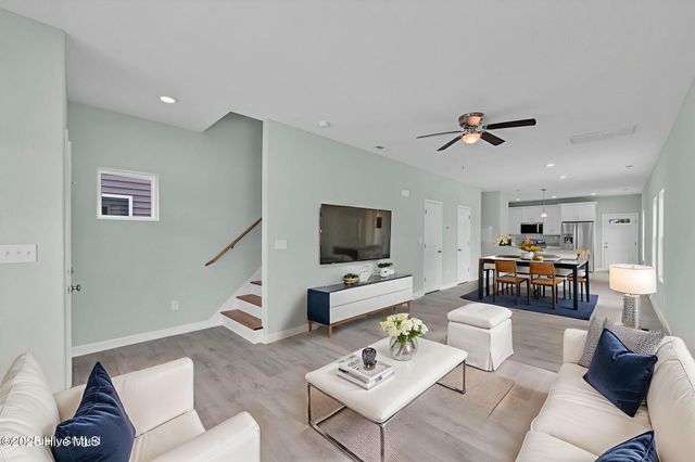 423 Elcinoca Drive, Elizabeth City, NC 27909