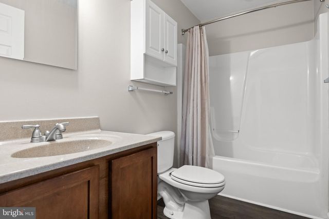 1220 W ATLANTIC AVE, Blackwood, NJ 08012