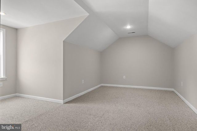 1220 W ATLANTIC AVE, Blackwood, NJ 08012