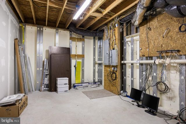 1220 W ATLANTIC AVE, Blackwood, NJ 08012
