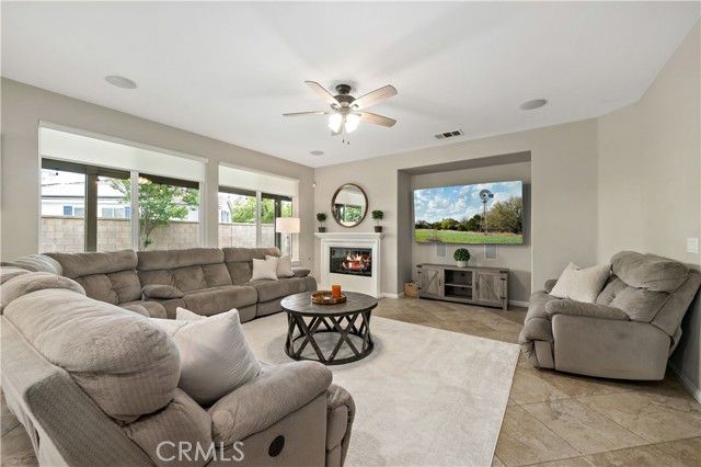 30873 Bald Eagle Street, Murrieta, CA 92563