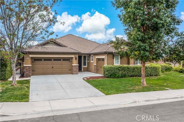 30873 Bald Eagle Street, Murrieta, CA 92563