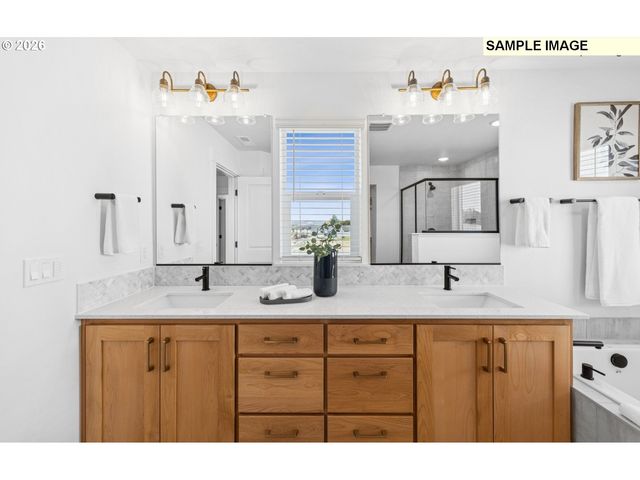 9118 S 1ST St, Ridgefield, WA 98642