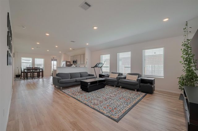 5703 Knox Landing Drive, Rosenberg, TX 77469