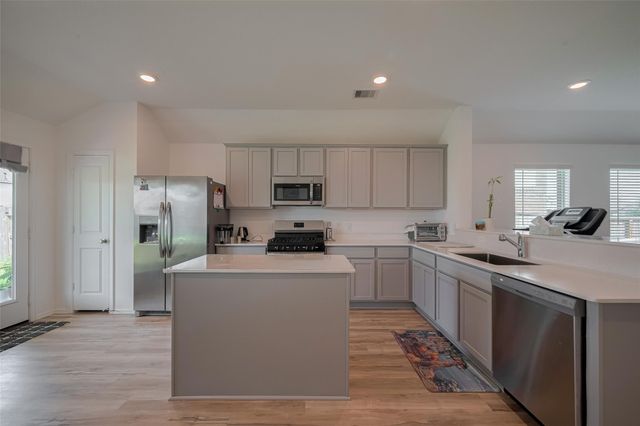 5703 Knox Landing Drive, Rosenberg, TX 77469