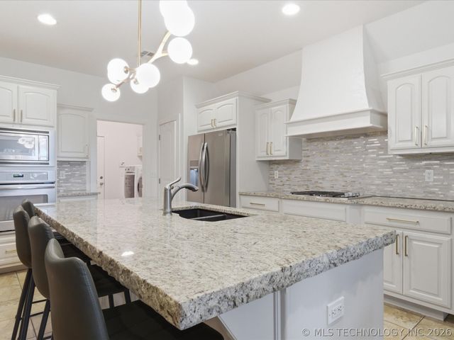 7058 E 127th Street S, Bixby, OK 74008