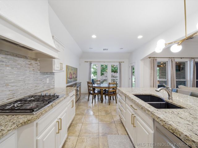 7058 E 127th Street S, Bixby, OK 74008