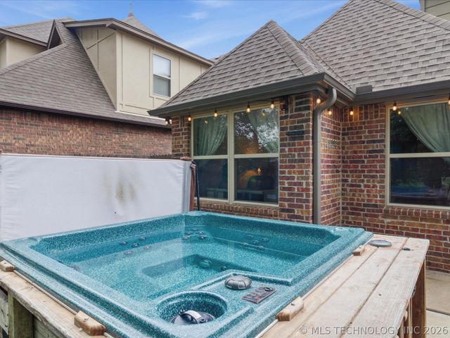 7058 E 127th Street S, Bixby, OK 74008