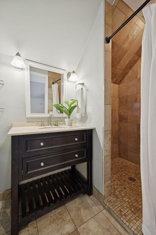 1275 Niles Avenue, Saint Paul, MN 55116