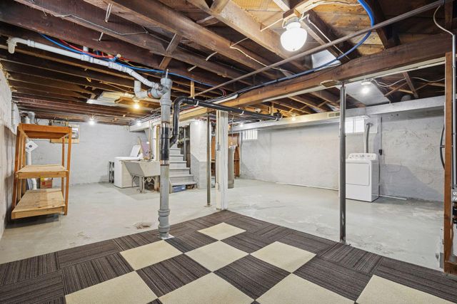 1275 Niles Avenue, Saint Paul, MN 55116