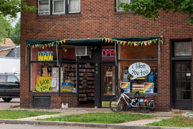 1275 Niles Avenue, Saint Paul, MN 55116