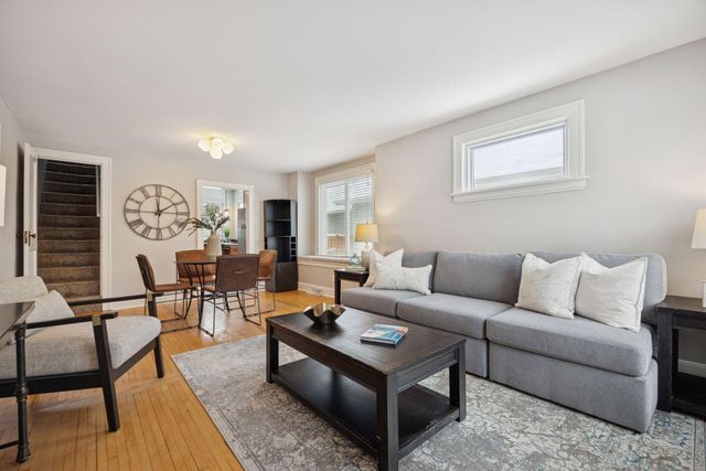 1275 Niles Avenue, Saint Paul, MN 55116