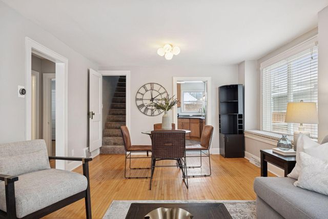 1275 Niles Avenue, Saint Paul, MN 55116