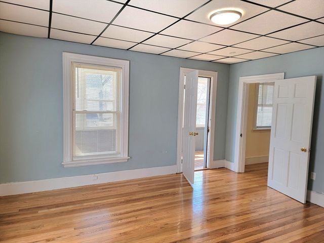 28 Bryant St, Malden, MA 02148