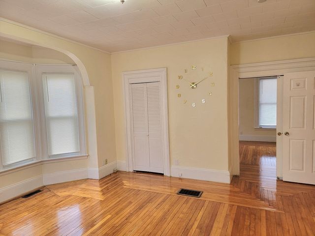 28 Bryant St, Malden, MA 02148