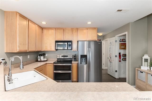 12835 Mayfair Way D, Englewood, CO 80112