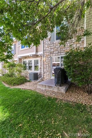 12835 Mayfair Way D, Englewood, CO 80112