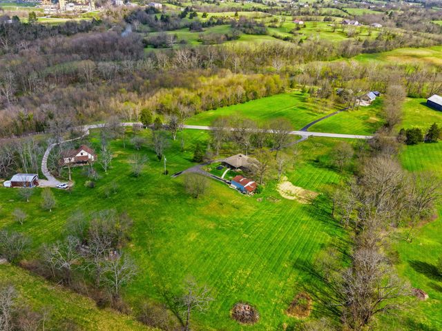 1460 Bonds Mill Road, Lawrenceburg, KY 40342