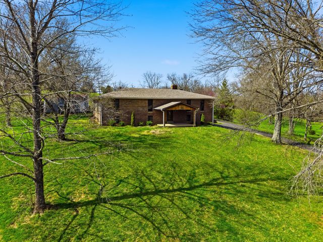 1460 Bonds Mill Road, Lawrenceburg, KY 40342