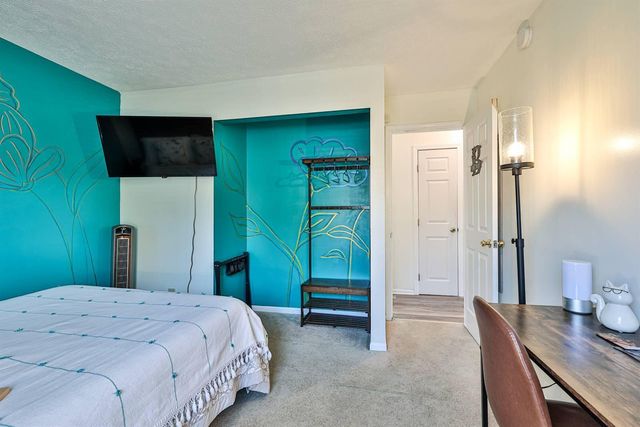 137 Valley View Drive, Southgate, KY 41071