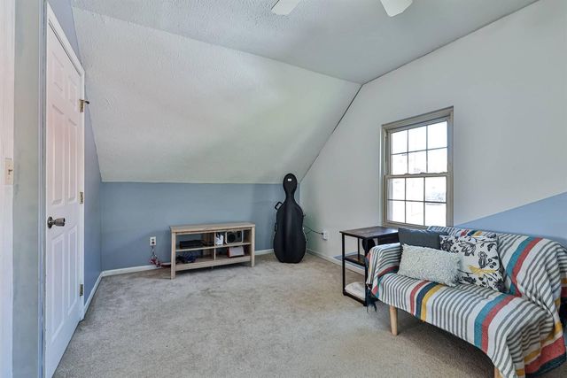 137 Valley View Drive, Southgate, KY 41071