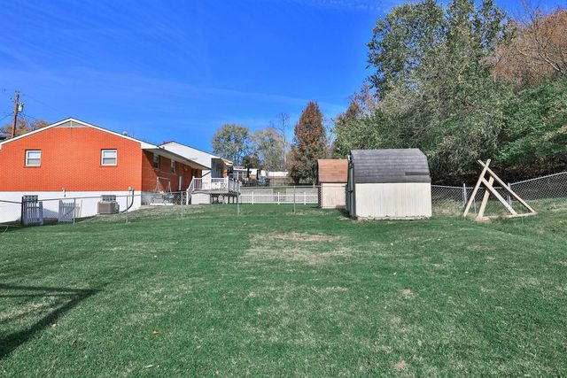 137 Valley View Drive, Southgate, KY 41071