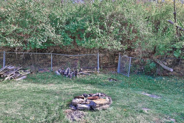 137 Valley View Drive, Southgate, KY 41071