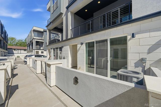 7851 W 51st Avenue B, Arvada, CO 80002