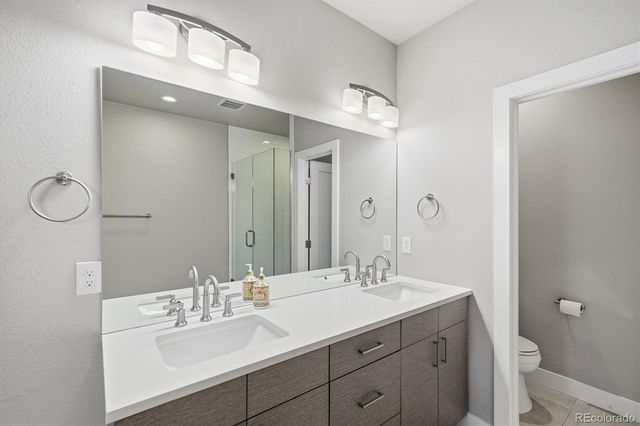 7851 W 51st Avenue B, Arvada, CO 80002