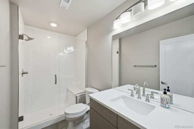 7851 W 51st Avenue B, Arvada, CO 80002