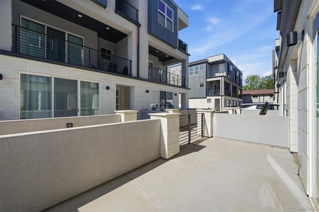 7851 W 51st Avenue B, Arvada, CO 80002