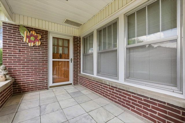 232 JORDAN Street, Council Bluffs, IA 51503
