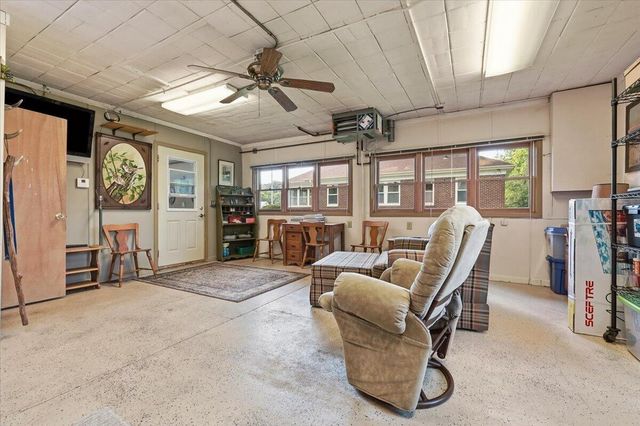 232 JORDAN Street, Council Bluffs, IA 51503