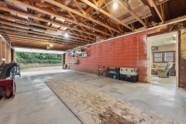 232 JORDAN Street, Council Bluffs, IA 51503