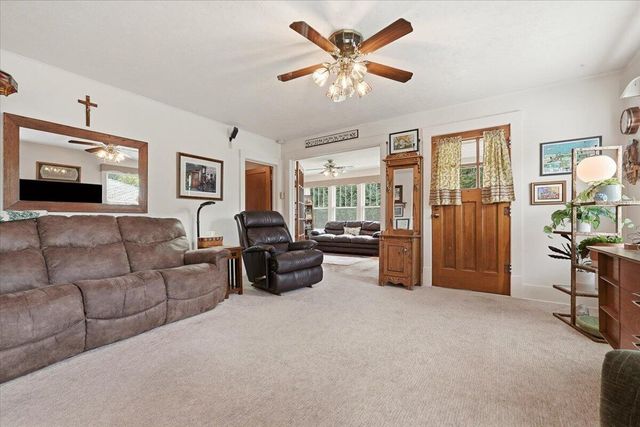 232 JORDAN Street, Council Bluffs, IA 51503