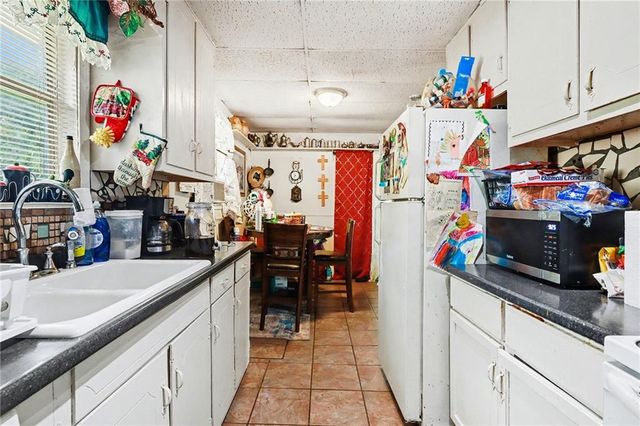 204 Adams Circle SE, Silver Creek, GA 30173