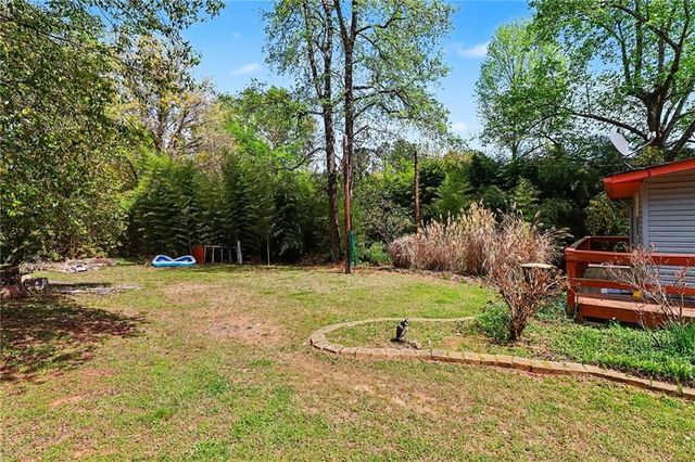 204 Adams Circle SE, Silver Creek, GA 30173