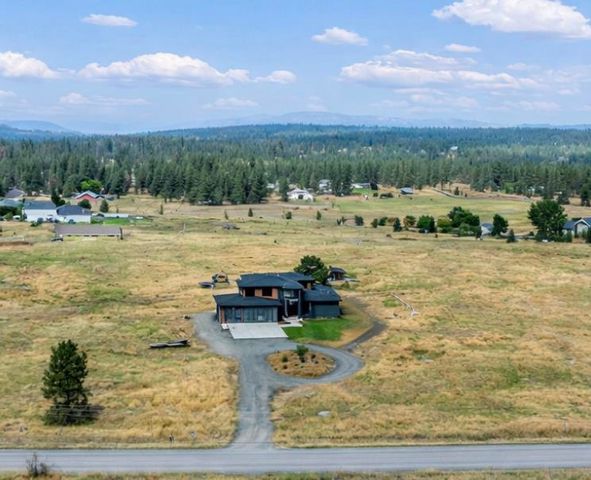 8250 W Mission Rd, Spokane, WA 99224