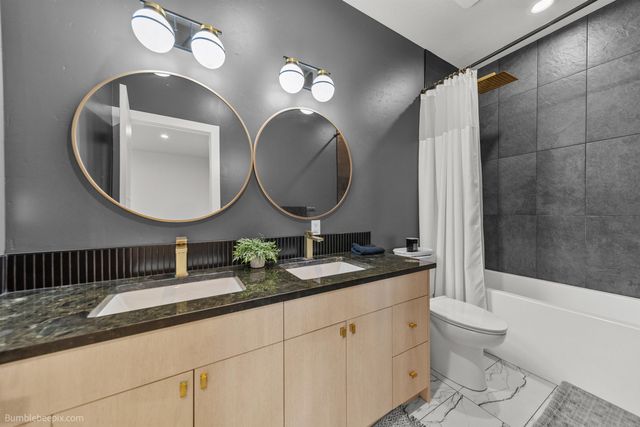 8250 W Mission Rd, Spokane, WA 99224