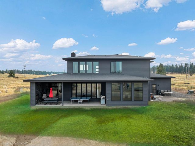 8250 W Mission Rd, Spokane, WA 99224