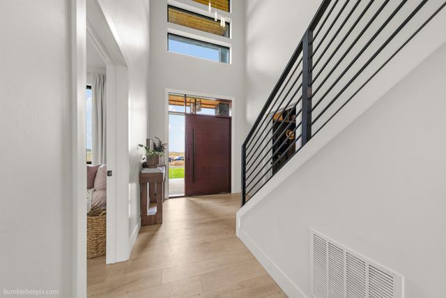 8250 W Mission Rd, Spokane, WA 99224