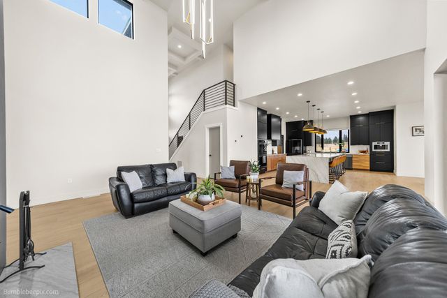 8250 W Mission Rd, Spokane, WA 99224