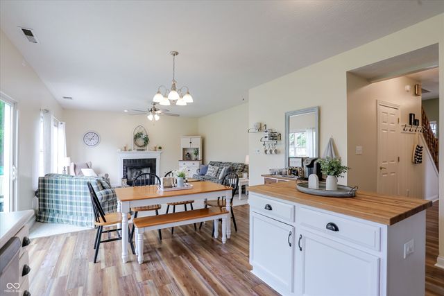 7681 Corsican Circle, Avon, IN 46123