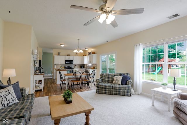 7681 Corsican Circle, Avon, IN 46123