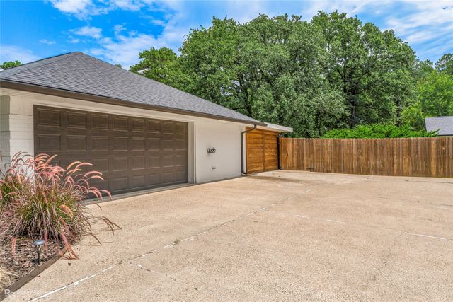 6612 N Club Drive, Shreveport, LA 71107